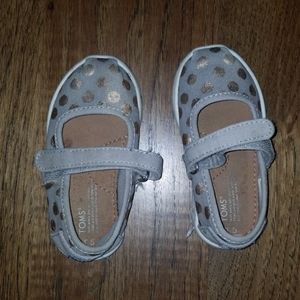 Tom's toddler shoes